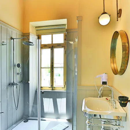 1850 Kemalpasa فندق مبيت وإفطار ألاتشاتي