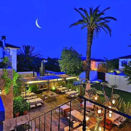 1850 Kemalpasa فندق مبيت وإفطار ألاتشاتي