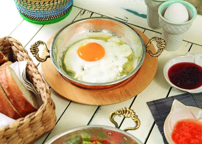 Frühstückspension 1850 Kemalpasa 2*